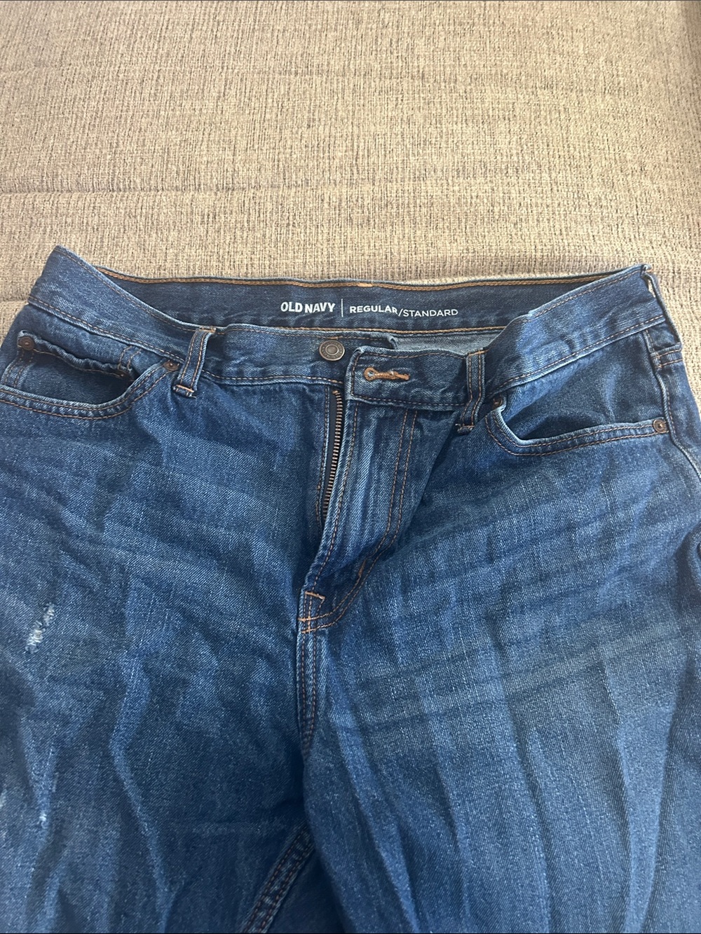 Old Navy Men's Dark Blue Straight Jeans - Picture 5 of 9